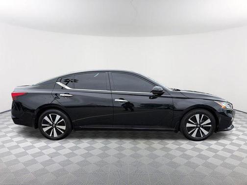 2021 Nissan Altima 2.5 SL
