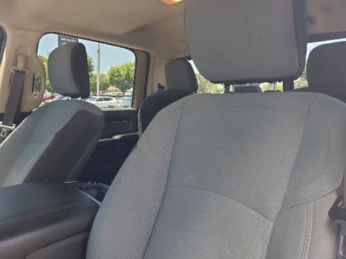 Bright White Clearcoat 2019 RAM 2500 Big Horn