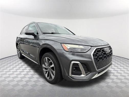2022 Audi Q5 45 S line quattro Premium