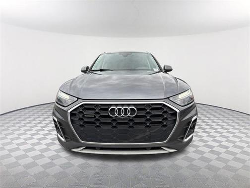 2022 Audi Q5 45 S line quattro Premium