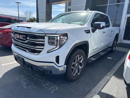 2022 GMC Sierra 1500 SLT