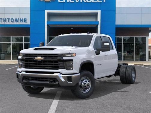 2025 Chevrolet Silverado 3500 WT