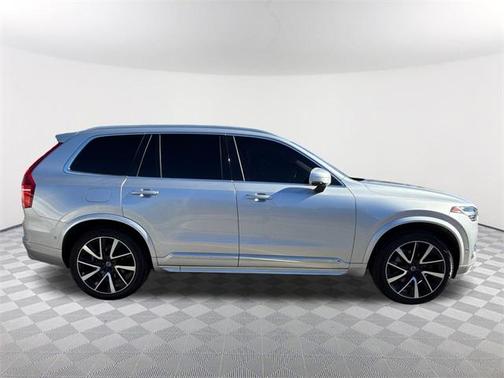 2018 Volvo XC90 T6 Inscription
