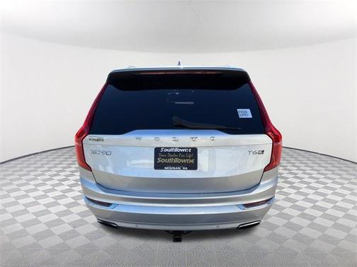 2018 Volvo XC90 T6 Inscription