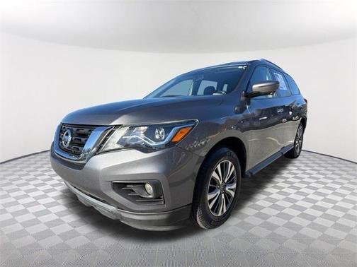 2019 Nissan Pathfinder SL