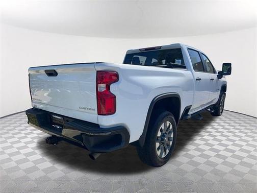 2024 Chevrolet Silverado 2500 Custom