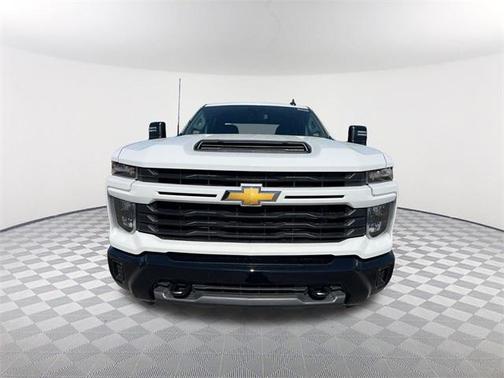2024 Chevrolet Silverado 2500 Custom