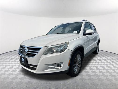 2011 Volkswagen Tiguan SEL