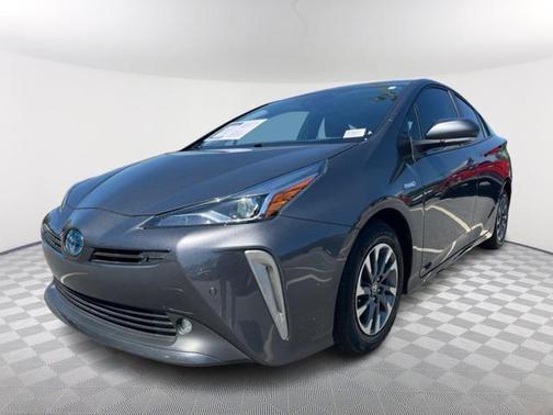 2022 Toyota Prius L