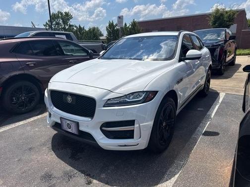 2017 Jaguar F-PACE 35t R-Sport