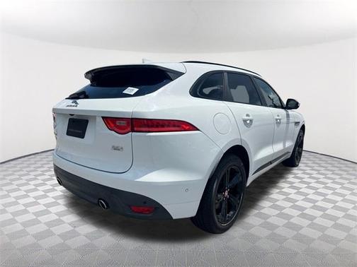 2017 Jaguar F-PACE 35t R-Sport