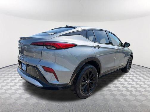 Moonstone Gray Metallic 2026 Buick Envista Sport Touring