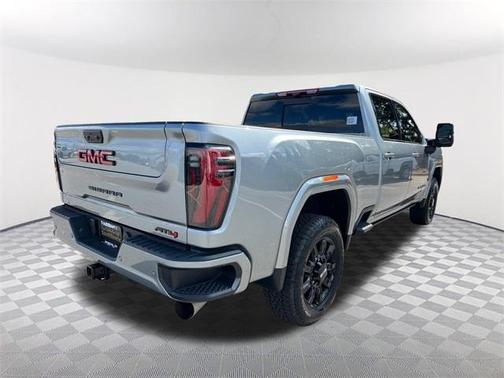 2024 GMC Sierra 2500 AT4