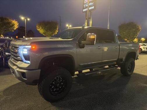 2024 Chevrolet Silverado 2500 High Country