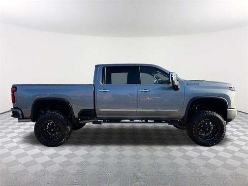 2024 Chevrolet Silverado 2500 High Country