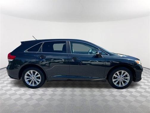2014 Toyota Venza LE