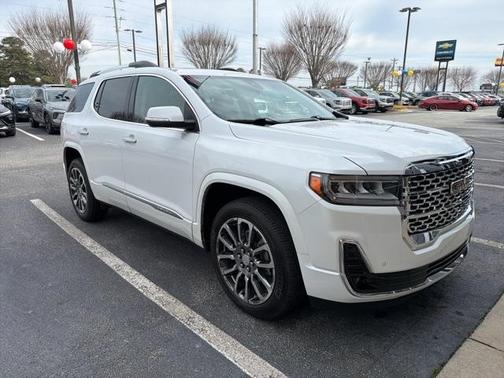 2020 GMC Acadia Denali