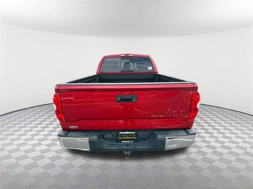 2017 Toyota Tundra SR5