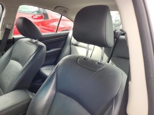 2015 Subaru Legacy 2.5i Limited
