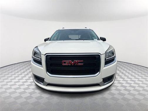 2015 GMC Acadia SLE-2