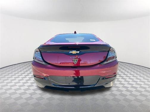 2018 Chevrolet Volt LT