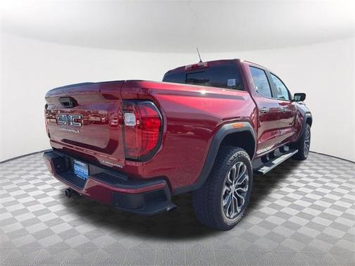 2024 GMC Canyon Denali