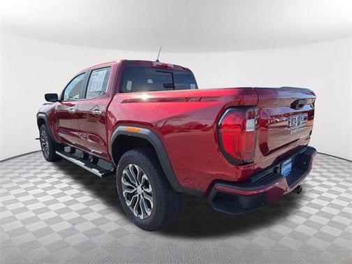 2024 GMC Canyon Denali