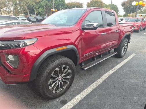 2024 GMC Canyon Denali