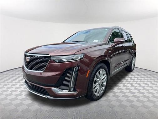 2022 Cadillac XT6 Luxury FWD