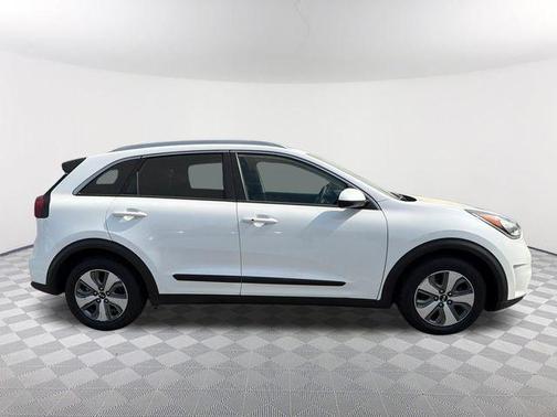 2019 Kia Niro LX