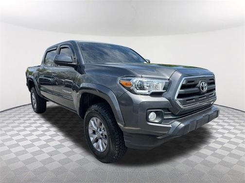 2017 Toyota Tacoma SR5