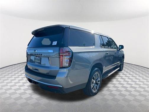 2022 Chevrolet Suburban LT