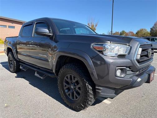2020 Toyota Tacoma SR5