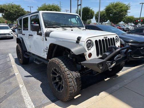 Bright White Clearcoat 2012 Jeep Wrangler Unlimited Sport