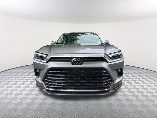 Metal 2026 Toyota Grand Highlander