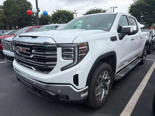 Summit White 2025 GMC Sierra 1500 SLT