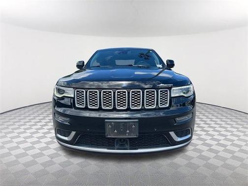 2017 Jeep Grand Cherokee Summit