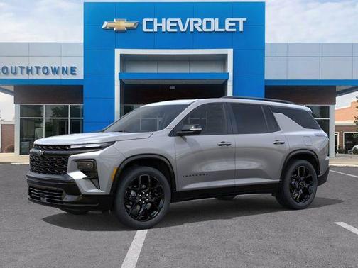 Sterling Gray Metallic 2026 Chevrolet Traverse RS