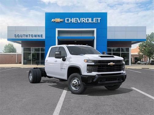 2025 Chevrolet Silverado 3500 WT