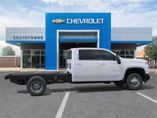2025 Chevrolet Silverado 3500 WT