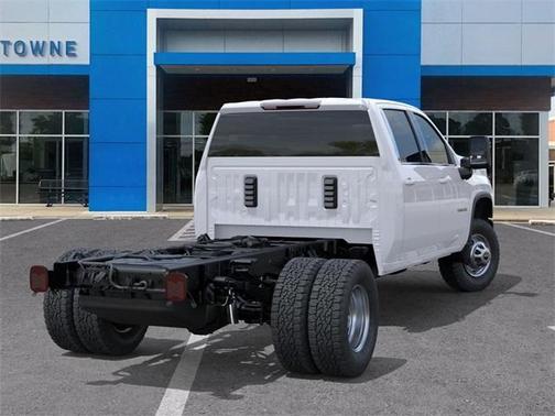 2025 Chevrolet Silverado 3500 WT