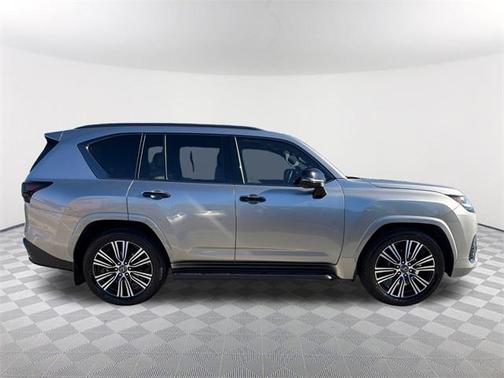 2024 Lexus LX 600 Luxury