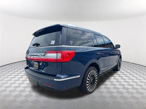 2020 Lincoln Navigator Black Label