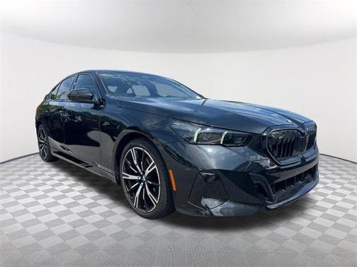 2024 BMW 530 i