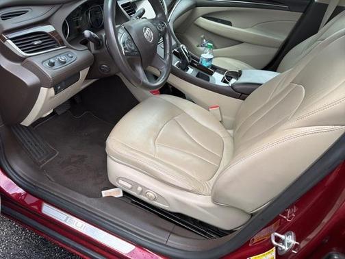 2017 Buick LaCrosse Essence