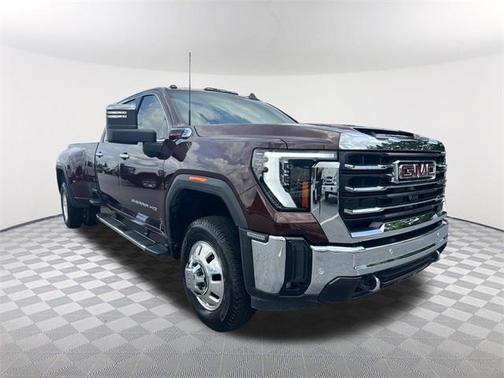 2024 GMC Sierra 3500 SLT