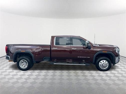 2024 GMC Sierra 3500 SLT