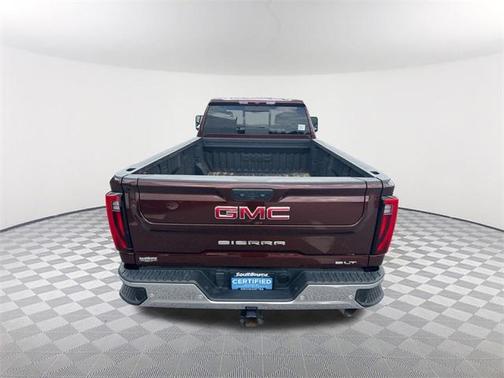 2024 GMC Sierra 3500 SLT