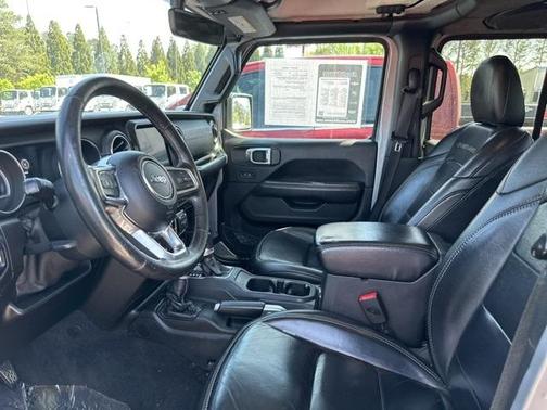 2020 Jeep Gladiator Overland