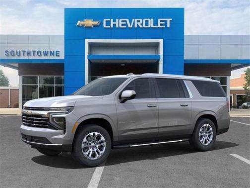 2025 Chevrolet Suburban LT